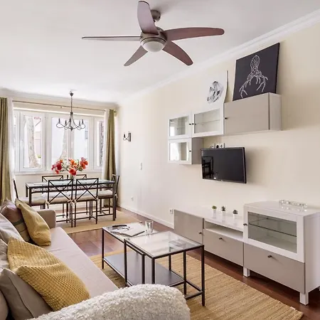 Apartment Joivy Impressive Flat Near The Carcavelos (Lisbon)