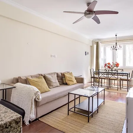 Joivy Impressive Flat Near The * Carcavelos (Lisbon)