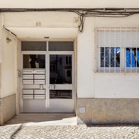 Joivy Impressive Flat Near The * Carcavelos (Lisbon)