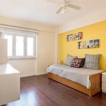 Daire Joivy Impressive Flat Near The *